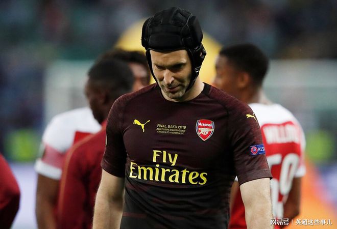 清晨英超传出新动向，比利亚雷亚尔官宣签约，管理层表态：信心回归，控场能力受关注的简单介绍