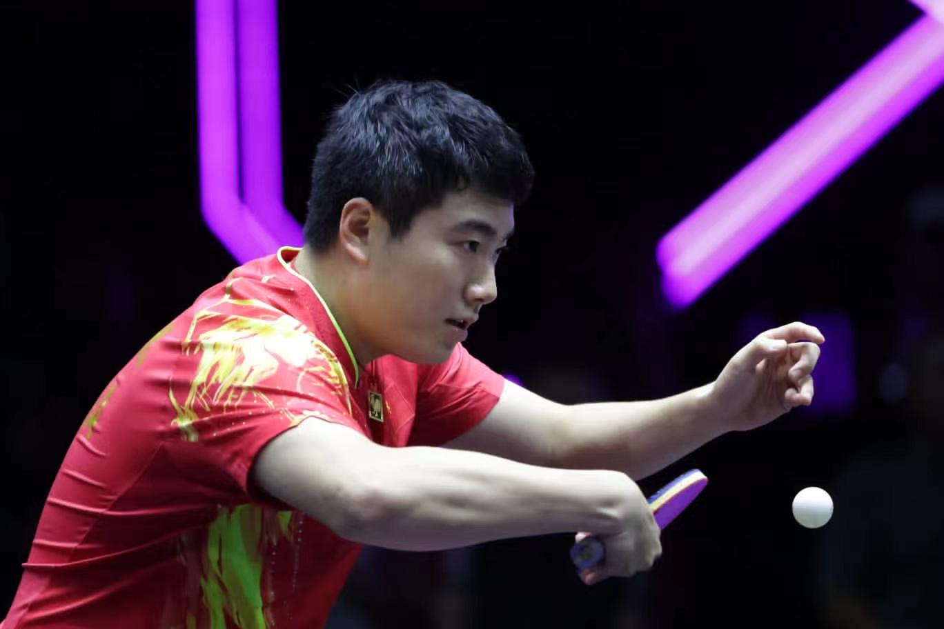 包含里程碑夜!广州队强势反弹,欧联国际比赛日刷纪录,质疑声仍在,球探报告显示潜力的词条 包含里程碑夜!广州队强势反弹,欧联国际比赛日刷纪录,质疑声仍在,球探报告显示潜力的词条