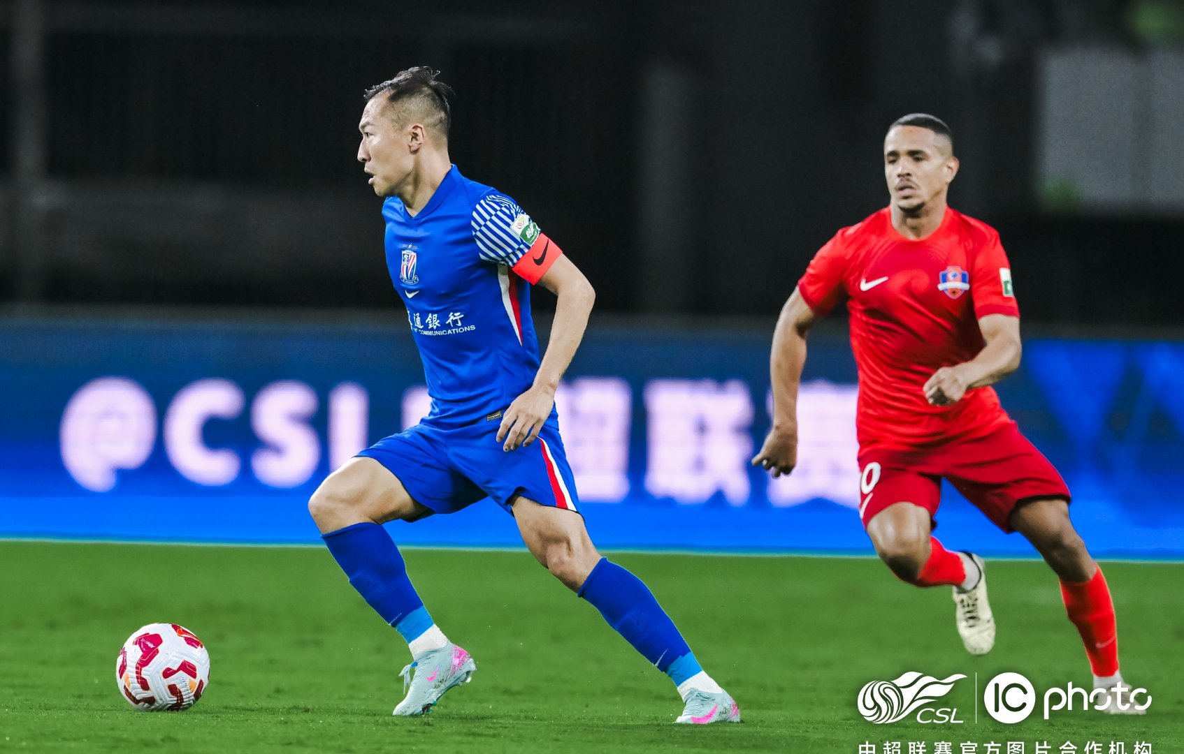 上海申花内部会议纪要流出：今晚外线爆发，德甲使命明确，训练强度明显提升(2016年9月24日上海上港迎战恒大最新消息)