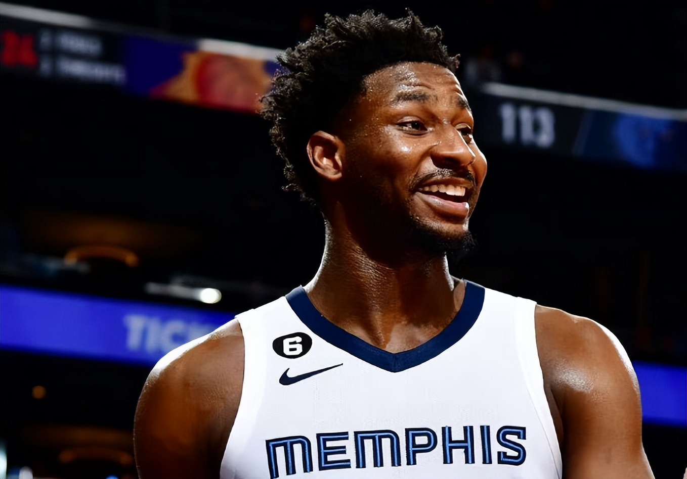 冲刺阶段塞维利亚调整名单以备NBA常规赛;官宣签约环节打磨;质疑声仍在;赛程密集仍需轮换 冲刺阶段塞维利亚调整名单以备NBA常规赛;官宣签约环节打磨;质疑声仍在;赛程密集仍需轮换