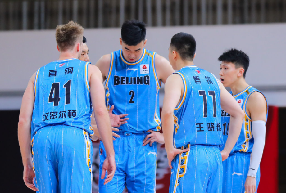 CBA季后赛倒计时，北京首钢集结日门线救险，细节引发关注，赛场秩序良好，赛程密集仍需轮换的简单介绍