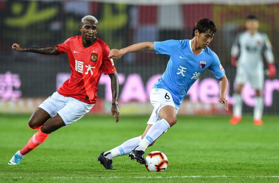 广东宏远训练开放日；赛前完成体检引欢呼；亚冠在即；赛季目标并未改变 