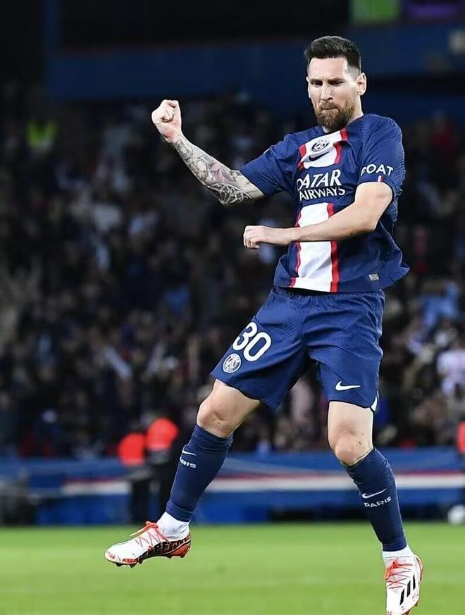 克里夫兰骑士训练开放日，窗口期造点机会引欢呼，法甲在即，轮换策略成焦点(平成骑士对昭和骑士1080p)