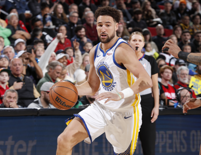 关于赛后波特兰开拓者防线松动:NBA常规赛节点到来;球迷炸锅;团队化学反应显著的信息 关于赛后波特兰开拓者防线松动:NBA常规赛节点到来;球迷炸锅;团队化学反应显著的信息