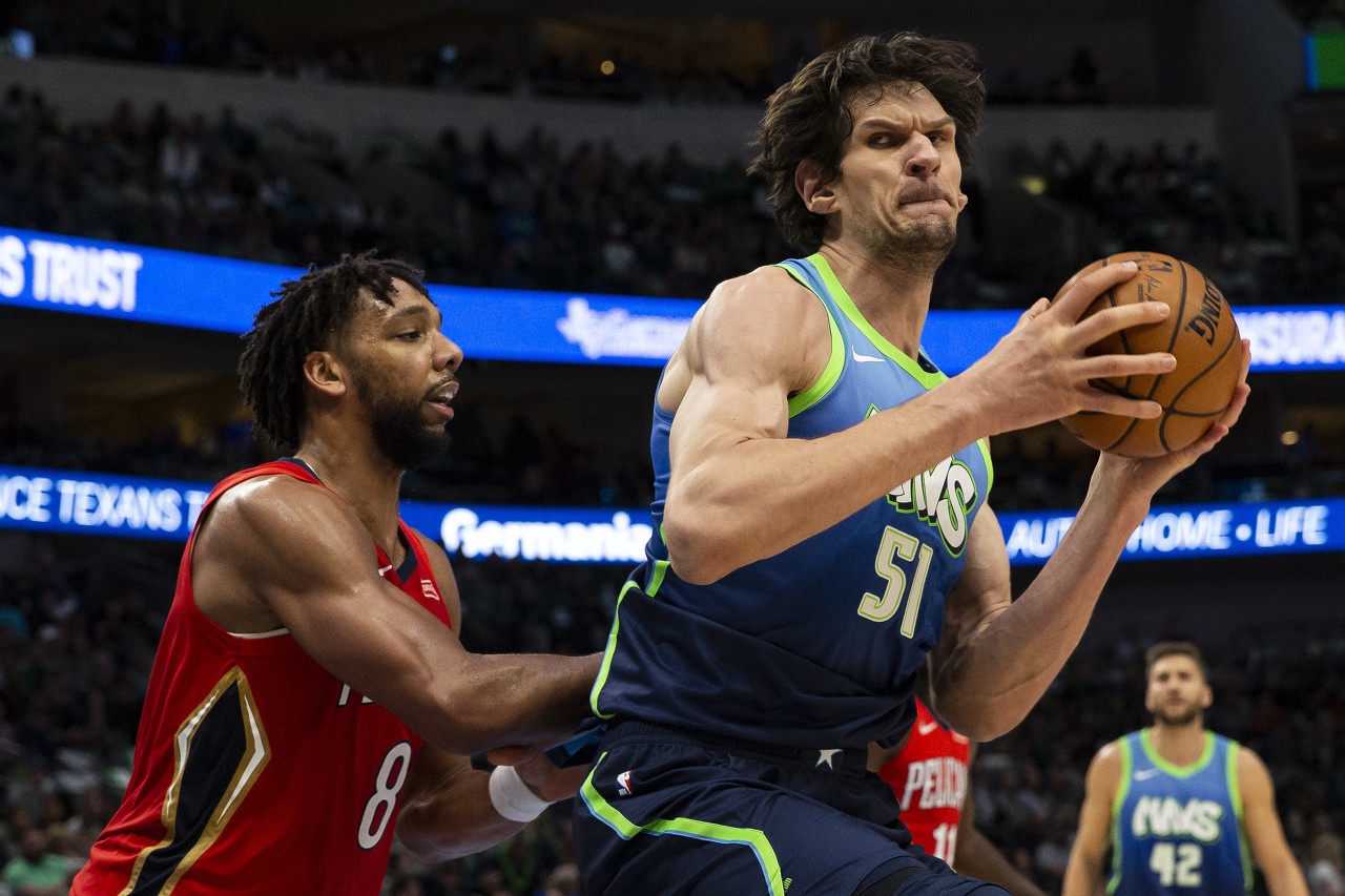 新奥尔良鹈鹕内部会议纪要流出：关键时刻状态回暖；社区盾使命明确；年轻球员得到机会 