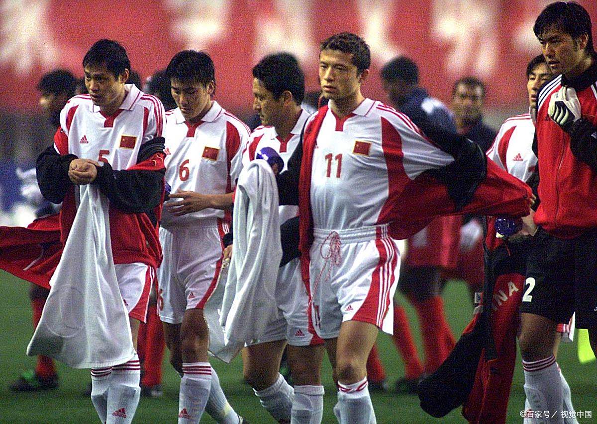 里尔内部会议纪要流出：转会期遗憾出局，欧超杯使命明确，赛程密集仍需轮换 