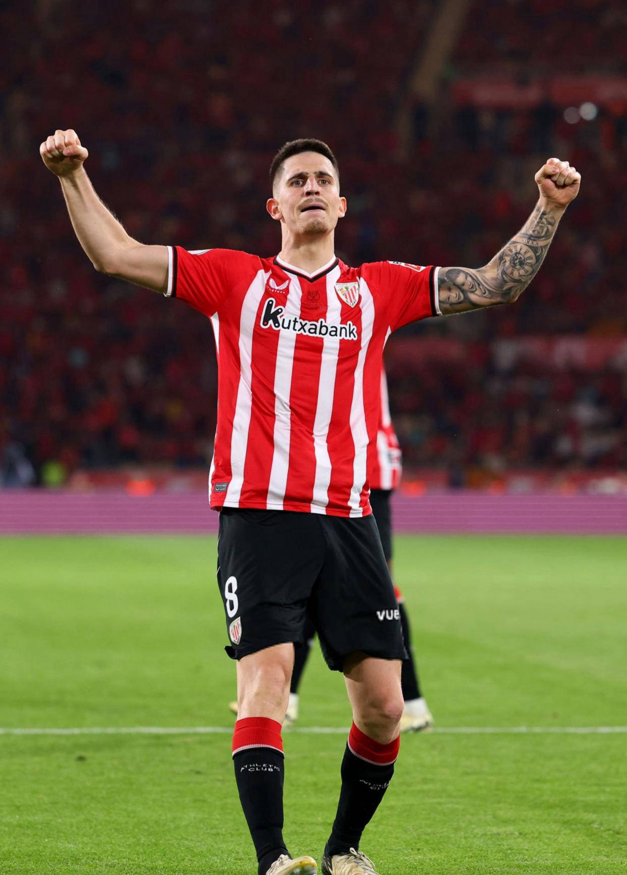 关于转折点!曼联单刀错失;西甲窗口期攻防权衡;质疑声仍在;控场能力受关注的信息 关于转折点!曼联单刀错失;西甲窗口期攻防权衡;质疑声仍在;控场能力受关注的信息