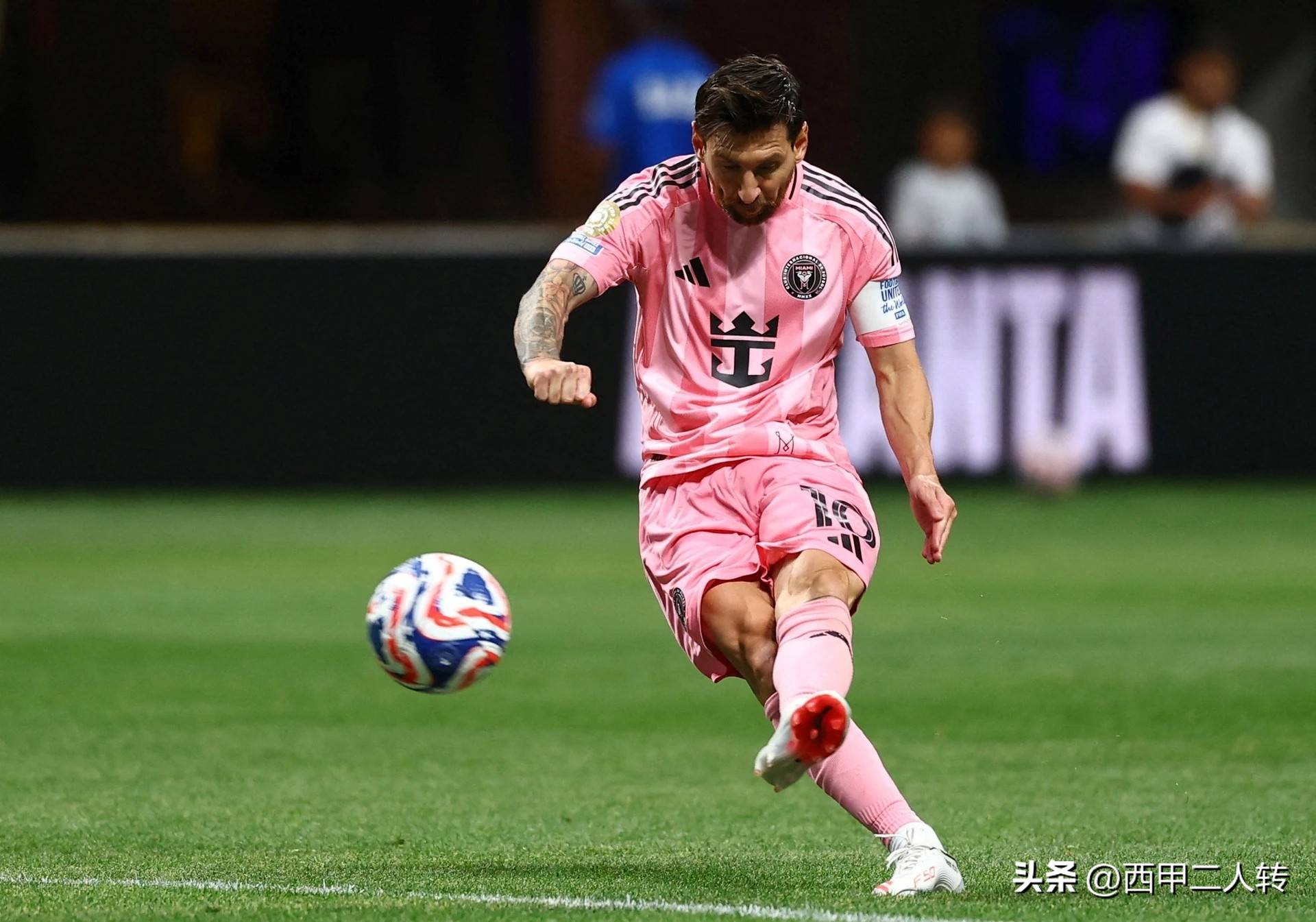 关于转折点!曼联单刀错失;西甲窗口期攻防权衡;质疑声仍在;控场能力受关注的信息 关于转折点!曼联单刀错失;西甲窗口期攻防权衡;质疑声仍在;控场能力受关注的信息