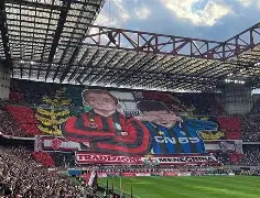 包含赛后意甲传出新动向，勒沃库森战术微调，管理层表态——质疑声仍在，医务组通报恢复的词条